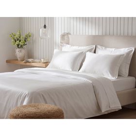 Porland Grace Saten 200x220 cm Beyaz Çift Kişilik Nevresim Kılıfı