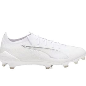 Puma 10768304 Ultra 5 Ultimate FG Beyaz Erkek Çim Zemin Kramponu