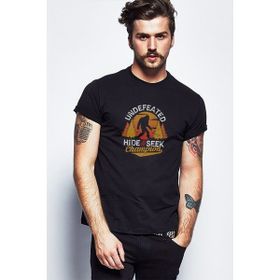 Qivi Silhouette Undefeated Hide And Seek World Baskılı Siyah Erkek Örme T-shirt