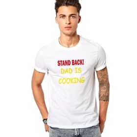 Qivi Stand Back Dad Is Cooking Baskılı Beyaz Erkek Örme T-shirt