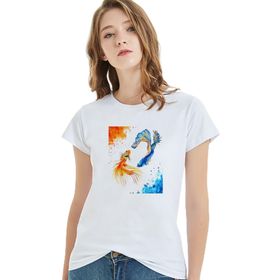 Qivi Watercolor Fish Baskılı Beyaz Kadın T-shirt