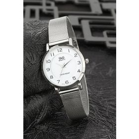 Q&Q 3G1257 Unisex Kol Saati