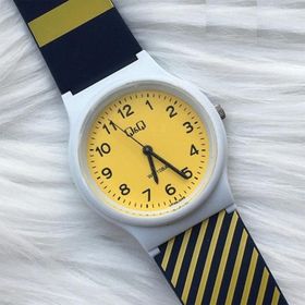 Q&Q VP46J049Y Unisex Kol Saati