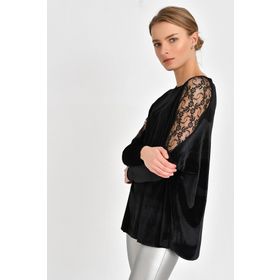 Quincey BDM2521 Omuz Detaylı Kadife Bluz