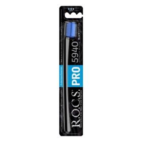 R.O.C.S Pro Black 5940 Kıl Soft Siyah Diş Fırçası