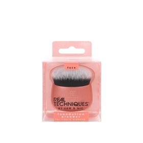 Real Techniques Foundation Blender Makyaj Fırçası