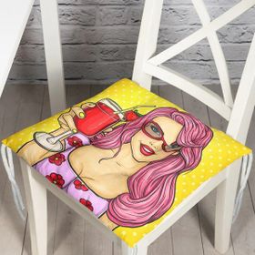 RealHomes K3287 Sarı Zeminli Popart Girl Desenli Dekoratif Kırlent Kılıfı