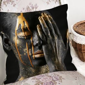 RealHomes K3339 Gold Afrika Woman Tasarımlı 3D Modern Kırlent Kılıfı