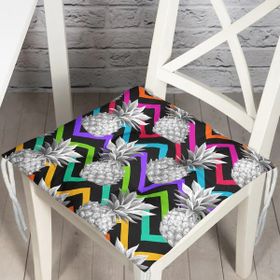 RealHomes P3250 Siyah Zigzag Temalı Ananas Desenli Modern Pofidik Sandalye Minderi