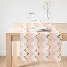 Realhomes Pembe Zemin Üzerinde Gold Detaylı Renkli Zigzag Desenli Dijital Baskılı Özel Tasarım Süet Runner