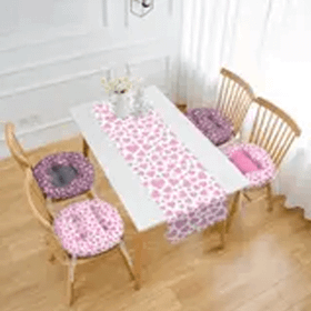 RealHomes Sevgililer Günü Konseptli Özel Tasarım 4 Yuvarlak Pofidik Sandalye Minderi ve 1 Runner Seti