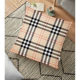 RealHomes YER-3078 Krem Zeminli Ekose Desenli Dekoratif 70x70 cm Yer Minderi