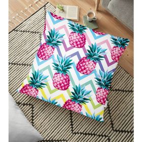 RealHomes YER-3261 Zigzag Desenli Ananaslar Modern Tasarımlı 70x70 cm Yer Minderi