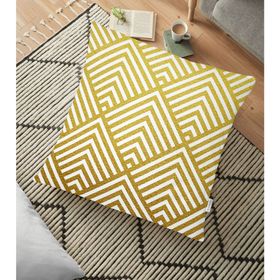 RealHomes YER-3266 Geometrik Altın Kabartma Desenli Özel Tasarım 70x70 cm Yer Minderi