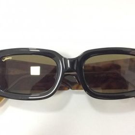 REDBERRY Marka RB 5510 C2 Unisex,DİKDÖRTGEN,KEMİK,SİYAH Çerçeve ORGANİK,YEŞİL Cam 49 Ekartman Güneş Gözlüğü