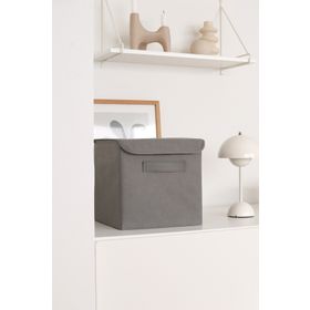 Rek Home Gri Kapaklı 28x28x28 cm Dolap İçi Çamaşır Oyuncak Düzenleyici Katlanır Saklama Kutusu