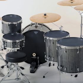 Remo Ambassador 18 İnç Black Suede Davul Derisi