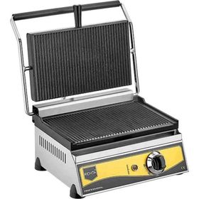 Remta R71 1200 W 12 Adet Pişirme Kapasiteli Teflon Çıkarılabilir Plakalı Izgara ve Tost Makinesi