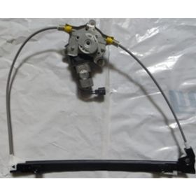 Renault Clio-SD 1998-2001 Sağ Elektrikli Motorlu Ön Cam Krikosu