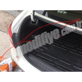 Renault Latitude 2010 Bagaj Havuzu