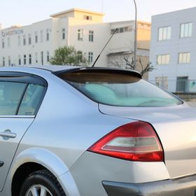 Renault Megane 2 Cam Üstü Spoiler