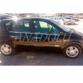 Renault Scenic 2004-2010 Paslanmaz Çelik 4 Parça Krom Cam Çıtası