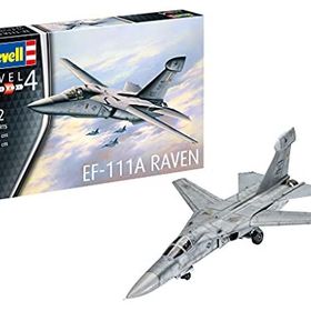 Revell 04974 Model Kit EF-111A Raven Maket