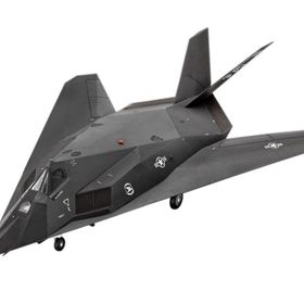 Revell 1:72 3899 F-117 Stealth Fighter Uçak Maket Seti