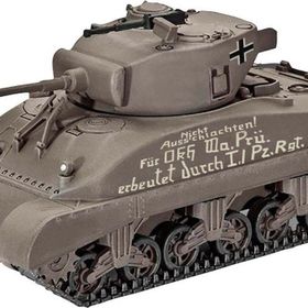 Revell 3290 Model Kit Sherman M4A1 Maket