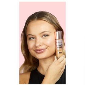 Revolution Bright Light Face Glow 4 in 1 Medium Light Işıltılı Fondöten