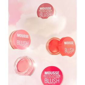 Revolution Mousse Juicy Fuchsia Pink Allık