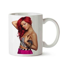 Rihanna İki Tarafı Baskılı Kupa