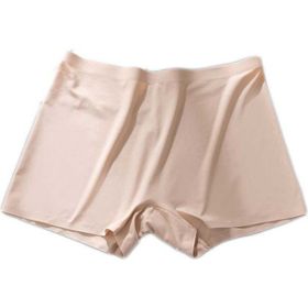 Royaleks Beyaz Kadın Dikişsiz Görünmez İz Yapmaz Mini Şort Boxer