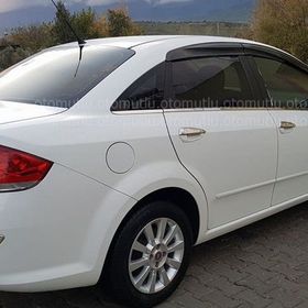 S Dizayn Fiat Linea Mugen Sport Cam Rüzgarlığı