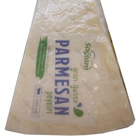 Sağlam 250 gr Parmesan Peyniri