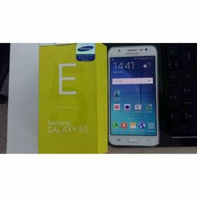 Samsung Galaxy E5 E500 16GB Beyaz