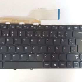 Samsung NP300E Klavye