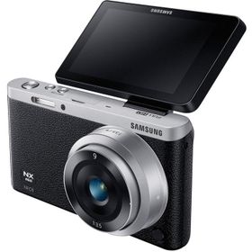 Samsung NX Mini 9mm Lens DSLR Fotoğraf Makinesi