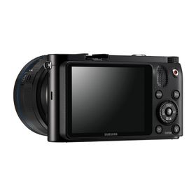 Samsung NX210 Body DSLR Fotoğraf Makinesi