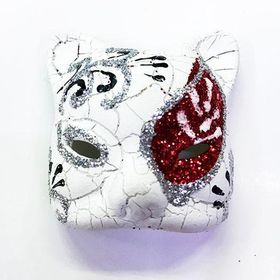 Samur Kırmızı Renk Işlemeli Seramik Malzemeden Imal Venedik Kedi Model Magnet