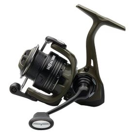 Savage Gear SG4C 4000 Spin Olta Makinesi