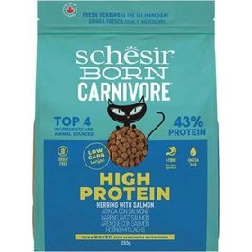 Schesir Born Carnivore Somonlu ve Ringa Balıklı 255 GR Yetişkin Kedi Maması