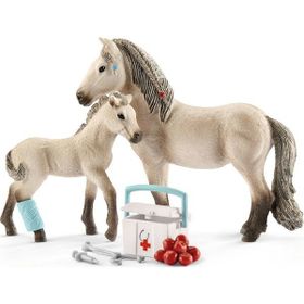 Schleich 42430 Hannahın Ilk Yardım Seti