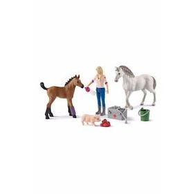 Schleich 42486 Veteriner Kısrak Tay Oyuncak Figürü
