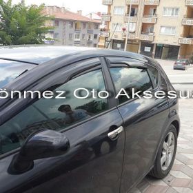 Seat Leon 2005-2012 Arası 4 Mügen Cam Rüzgarlığı