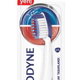 Sensodyne Yumuşak Hassasiyet ve Diş Eti Diş Fırçası