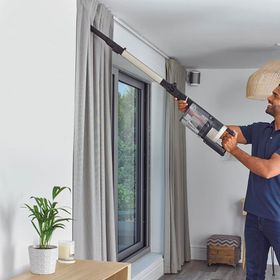 Shark IZ400EUT Stratos Pet Pro Şarjlı Süpürge