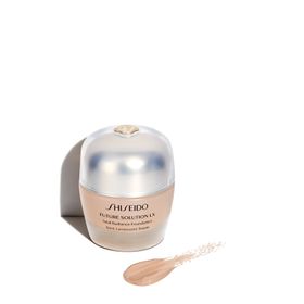 Shiseido Future Solution Lx Total Radiance Spf20 Natural 4 Fondöten