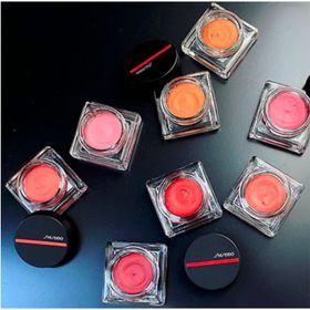 Shiseido SMK Minimalist Whipped Powder Blush 04 Allık