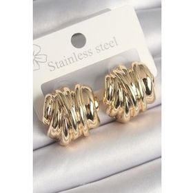 Shoecide Pirinç Gold Renk İşlemeli Yarım Halka Model Kadın Küpe